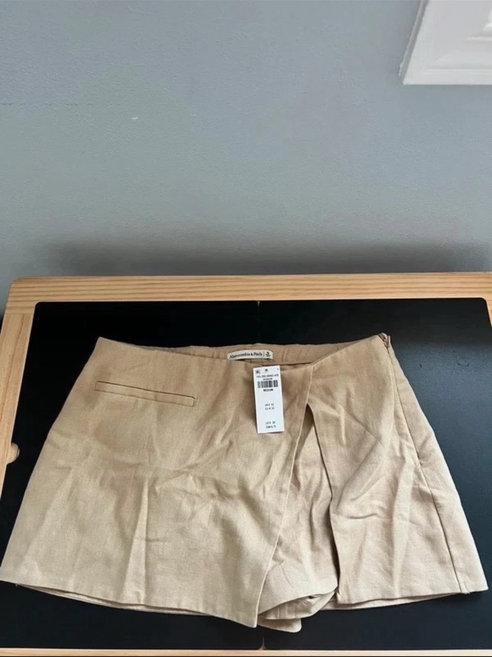Abercrombie & Fitch Tan Women's Skort